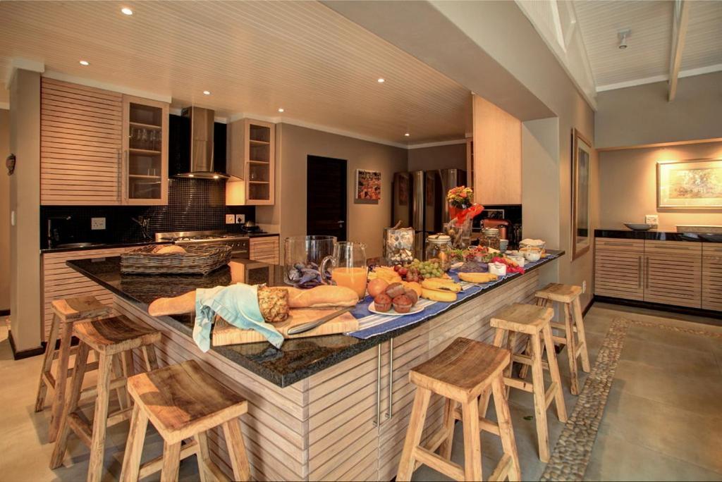 Scallop Lodge Plettenberg Bay Bagian luar foto